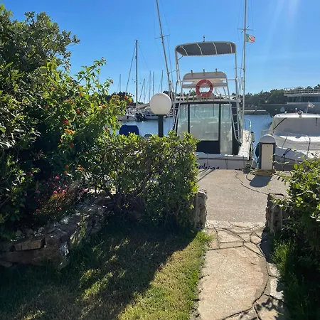Monocali Sul Molo 100m By Portoottioluaffitti Holiday home Porto Ottiolu